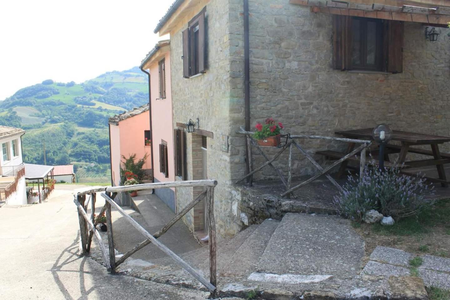 Vila La Via Del Parco Arsita Exteriér fotografie